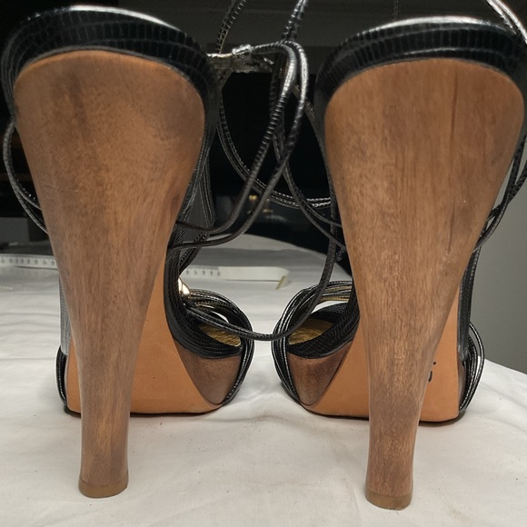 Report Signature Strappy Heels - Picture 6 of 11